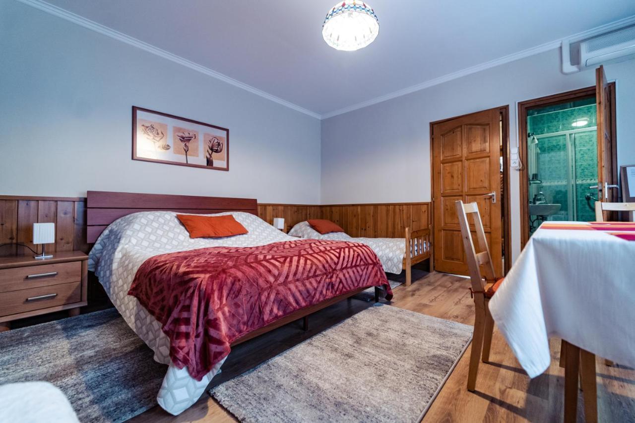 Estike Apartman Дьюла Екстер'єр фото